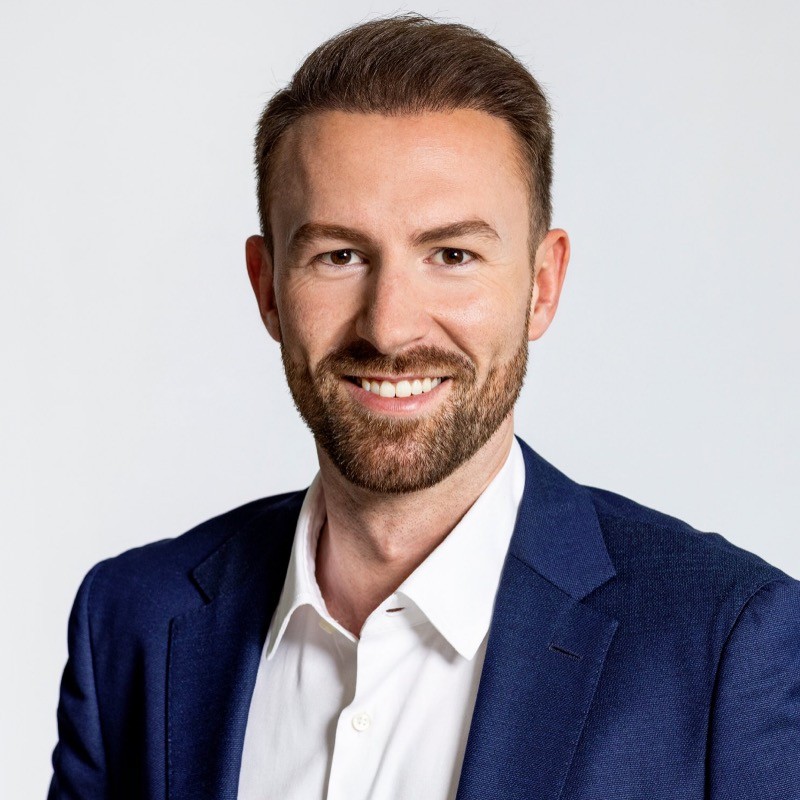 How entrepreneurs weigh costs and infrastructure when choosing travel bases 31 1687764925634