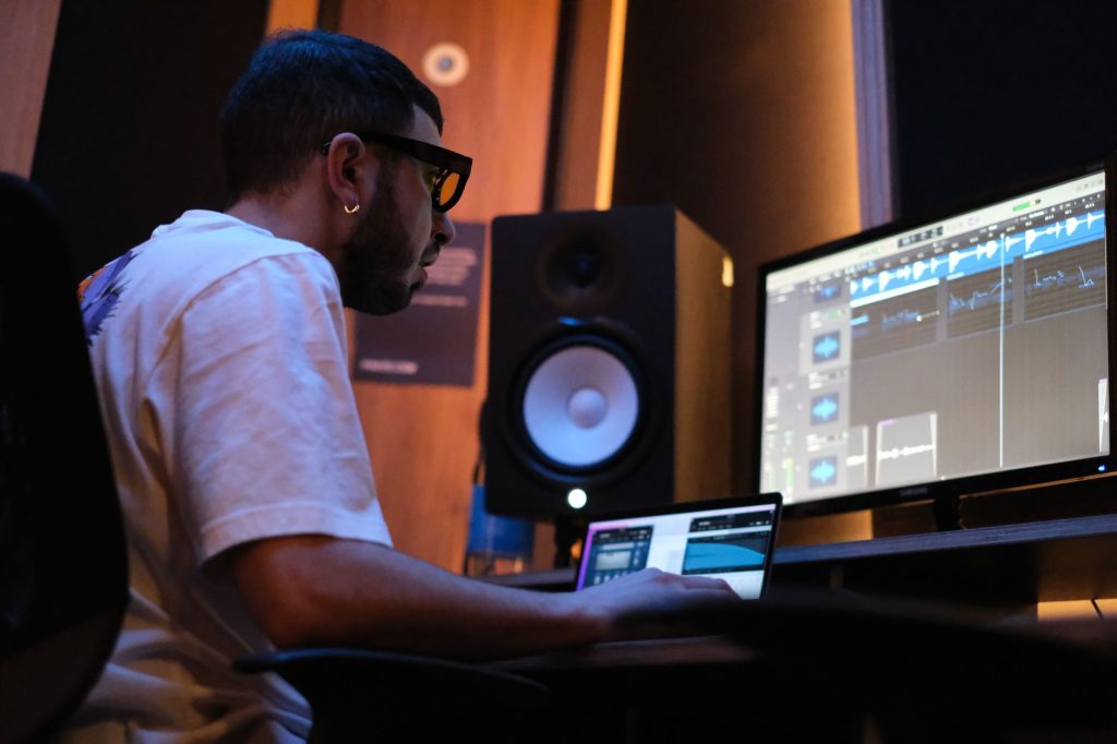 Young Entrepreneur Builds Bali Music Business by Leading Across Faith Lines